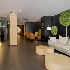 https://ilunion-almirante.topbarcelonahotels.com