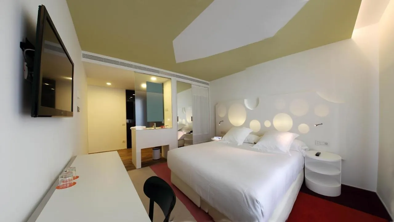 *** Hotel Room Mate Pau, Barcelona Spain